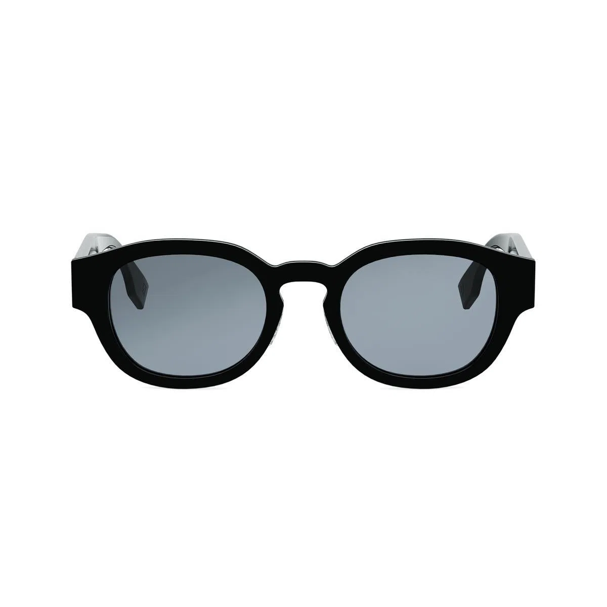Fendi FE40182F Sunglasses - view 4