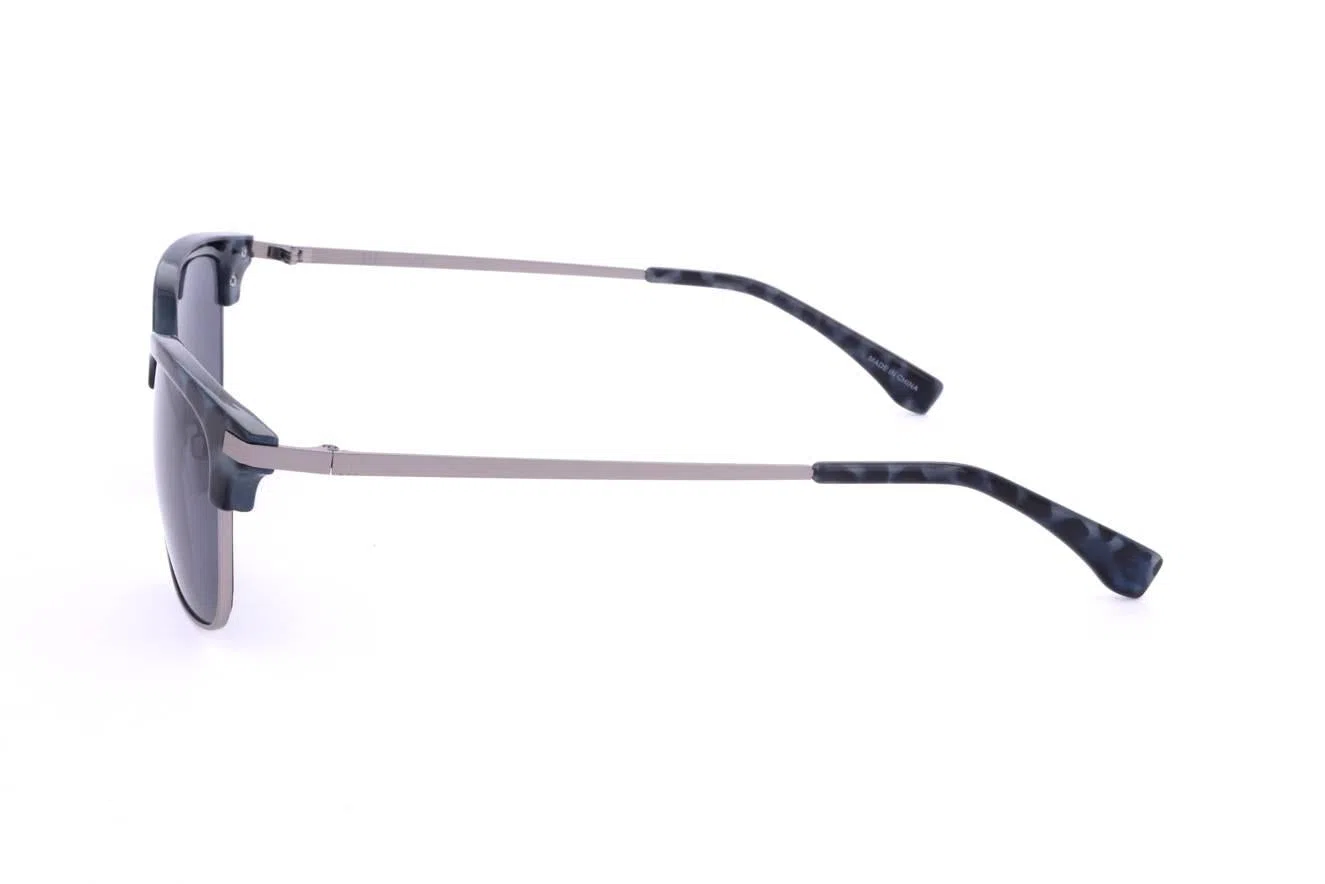 GAP SGP412 Sunglasses - view 4