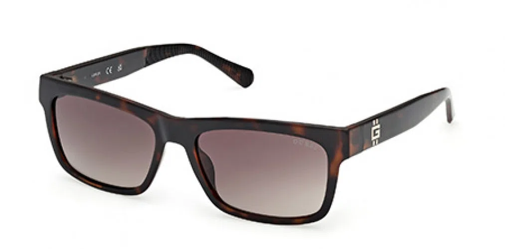 Guess 00221 Sunglasses - view 3