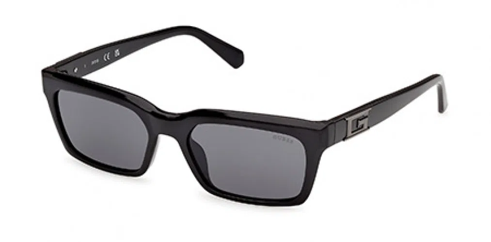 Guess 00300 Sunglasses - view 3