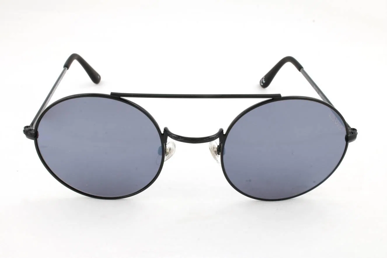 Levi's LO26813 Sunglasses - view 2