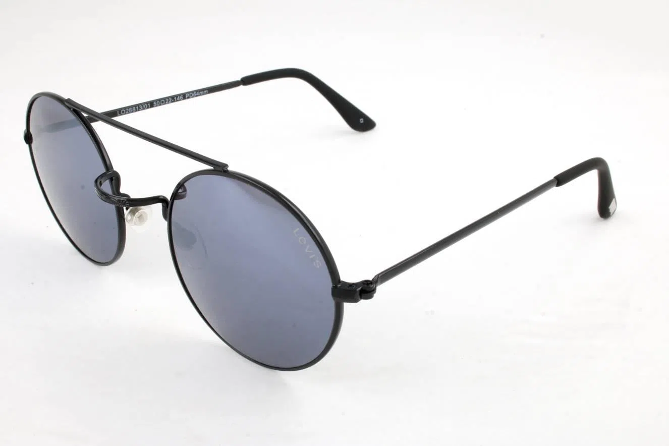 Levi's LO26813 Sunglasses - view 3