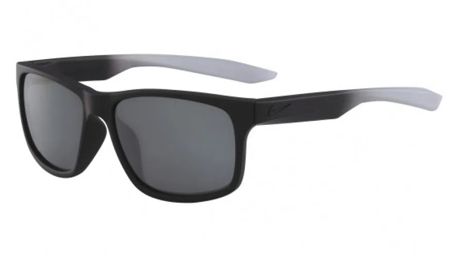 Nike ESSENTIAL CHASER EV0999 Sunglasses